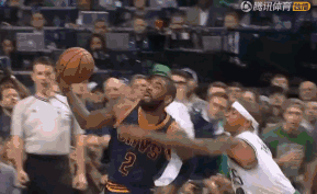 欧冠积分榜分析：小组晋级形势紧张,（欧冠积分榜解读：各组出线形势白热化）