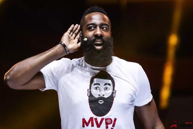 老鹰伤病名单：波尔津吉斯&特雷&杨等4人将缺席今日战骑士（老鹰今日战骑士：波尔津吉斯、特雷·杨等4人因伤缺阵）