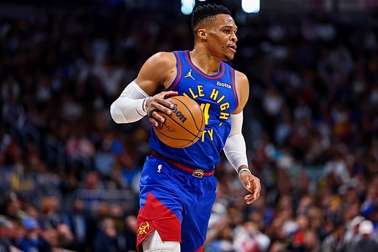 祝福，顾春含、邢琦等六名45岁的裁判员本赛季结束后挂哨（致敬：顾春含、邢琦等六位45岁裁判本赛季后告别执法）